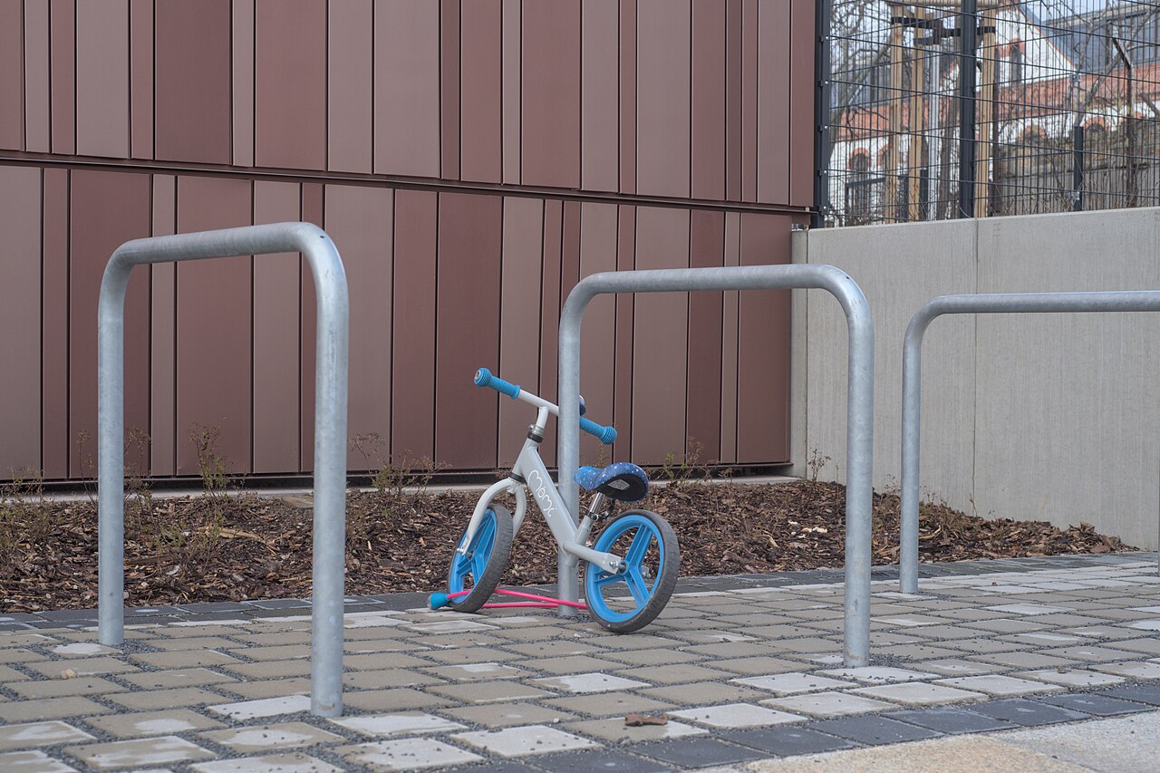 Vélos & trottinettes